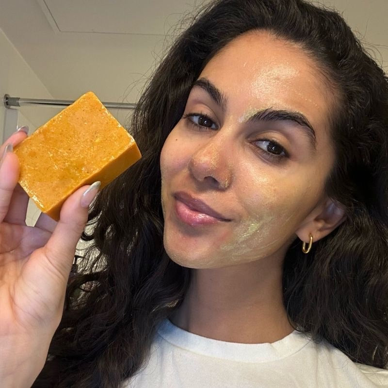 Glow boosting turmeric soap bar, scrub